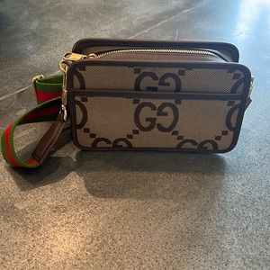 Gucci jumbo GG fabric shoulder mini bag